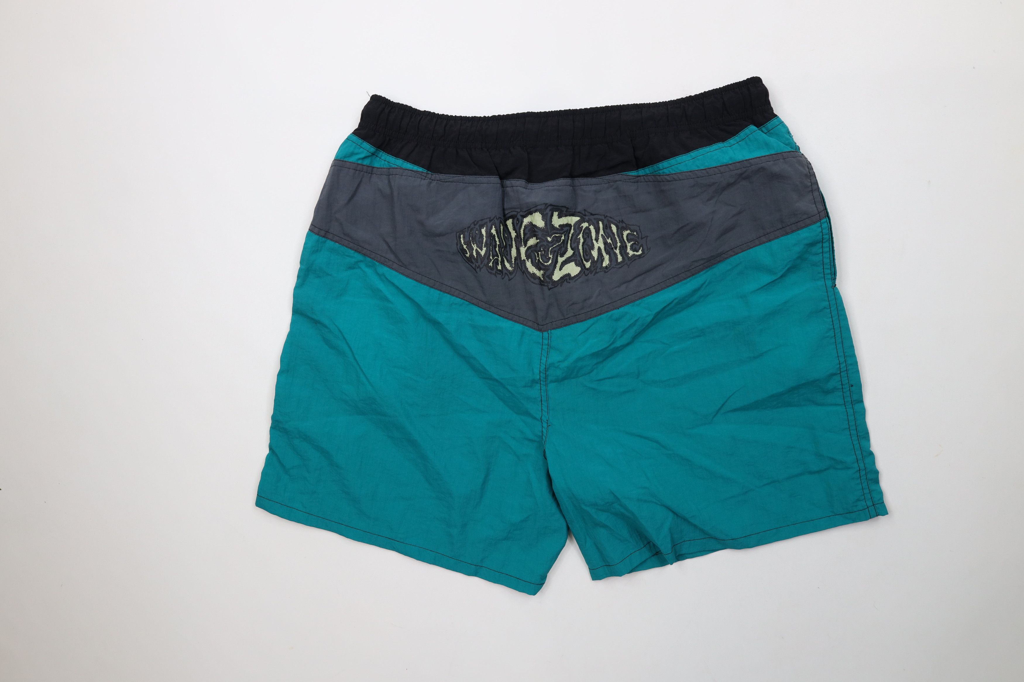Vintage Vintage 90s Streetwear Lined Above Knee Shorts Swim Trunks Size US 34 / EU 50 - 8 Thumbnail