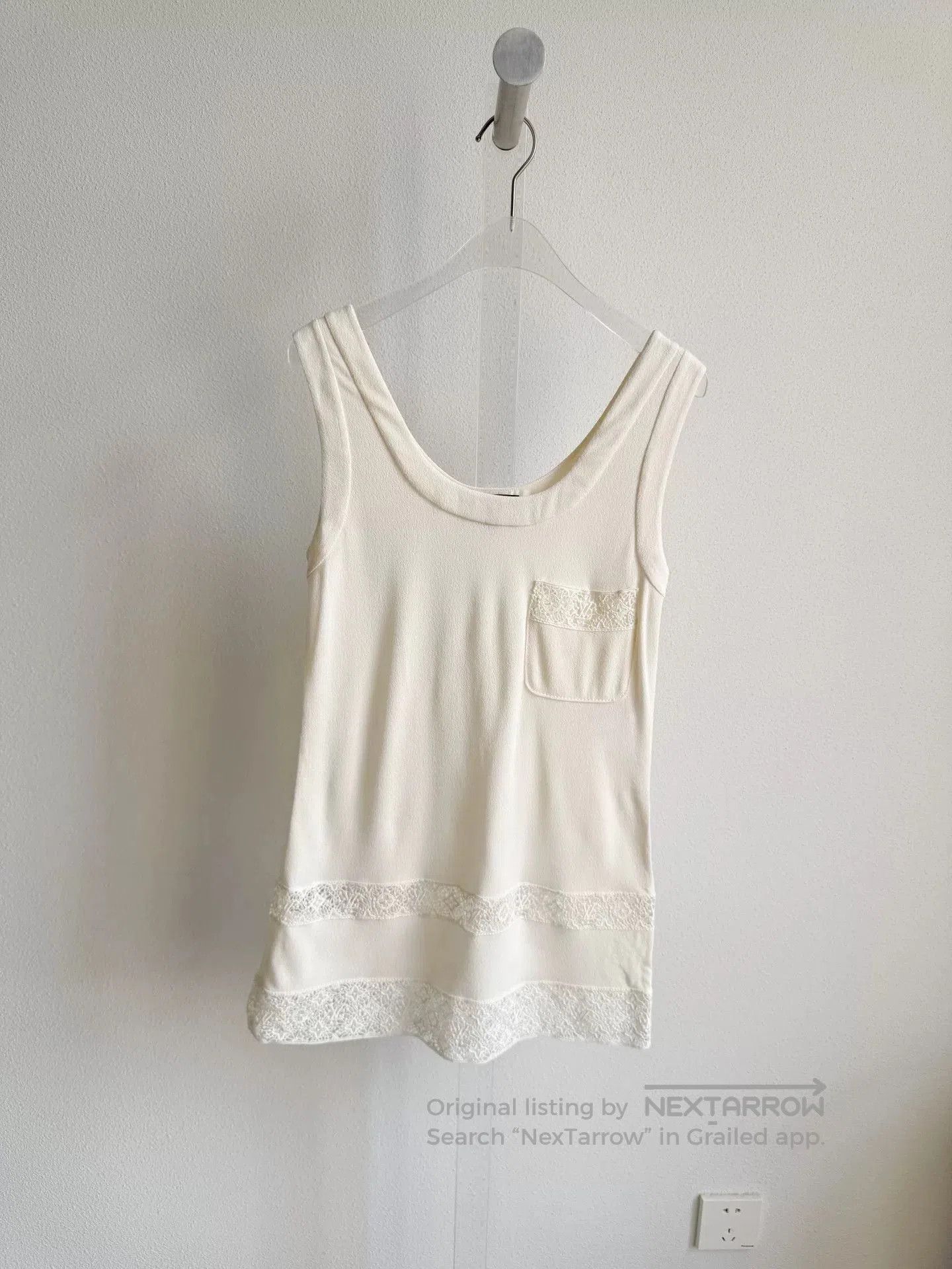 Louis Vuitton Louis Vuitton White Lace Tank Top 34. Size XXS / US 00 / IT 34 - 1 Thumbnail