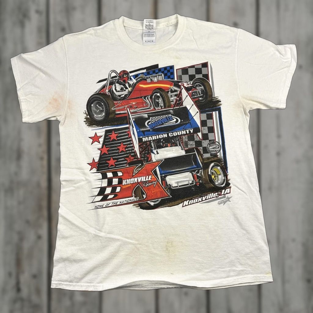 Gildan VINTAGE Knoxville Raceway Subway Graphic Shirt Mens Medium White Sprint Car Racing Tee Size US M / EU 48-50 / 2 - 1 Thumbnail