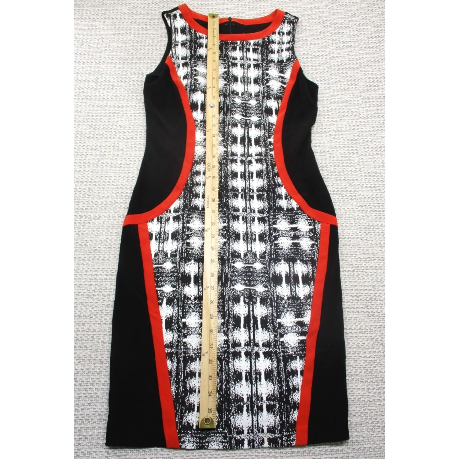 Joseph Ribkoff VINTAGE Joseph Ribkoff Dress Fitted Classic Sheath 8 Midi Black Sleeveless Round Neck Zip Women Size M / US 6-8 / IT 42-44 - 3 Thumbnail