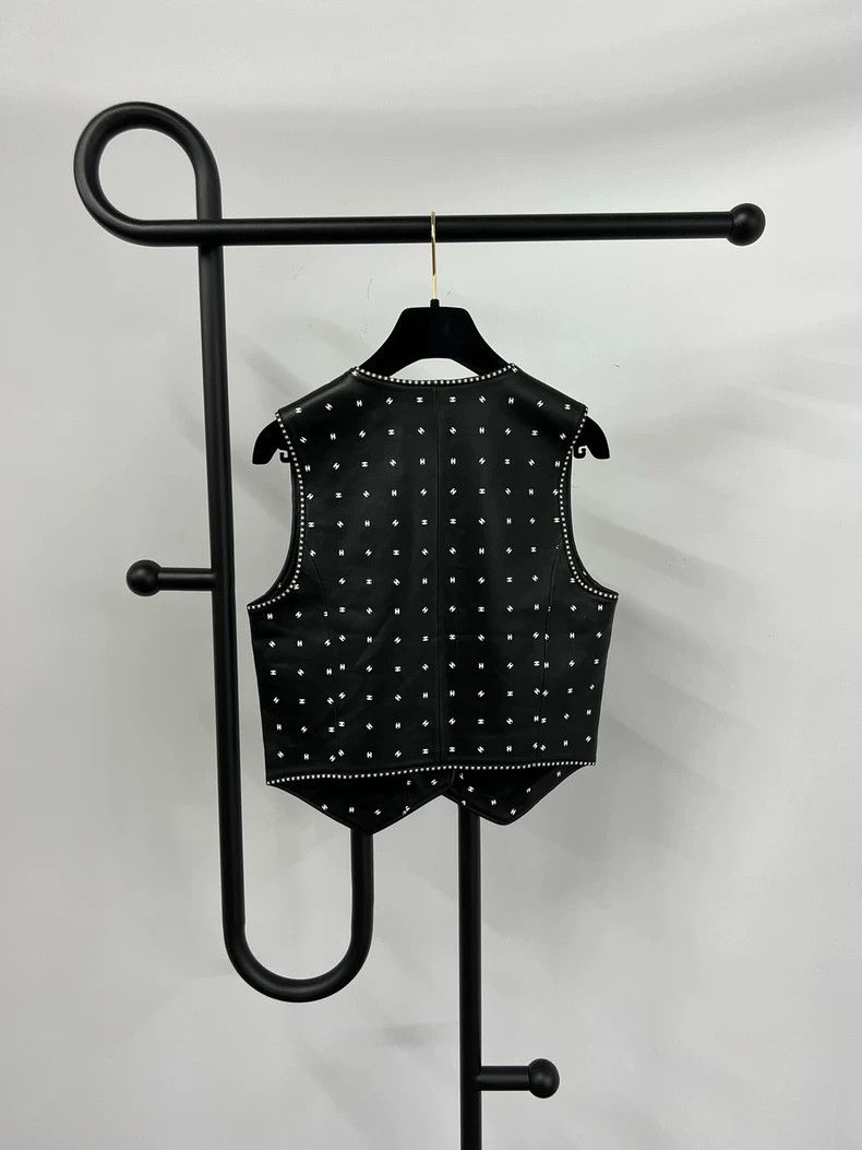 Chanel Chanel Black full logo leather vest Size XXS / US 00 / IT 34 - 3 Thumbnail