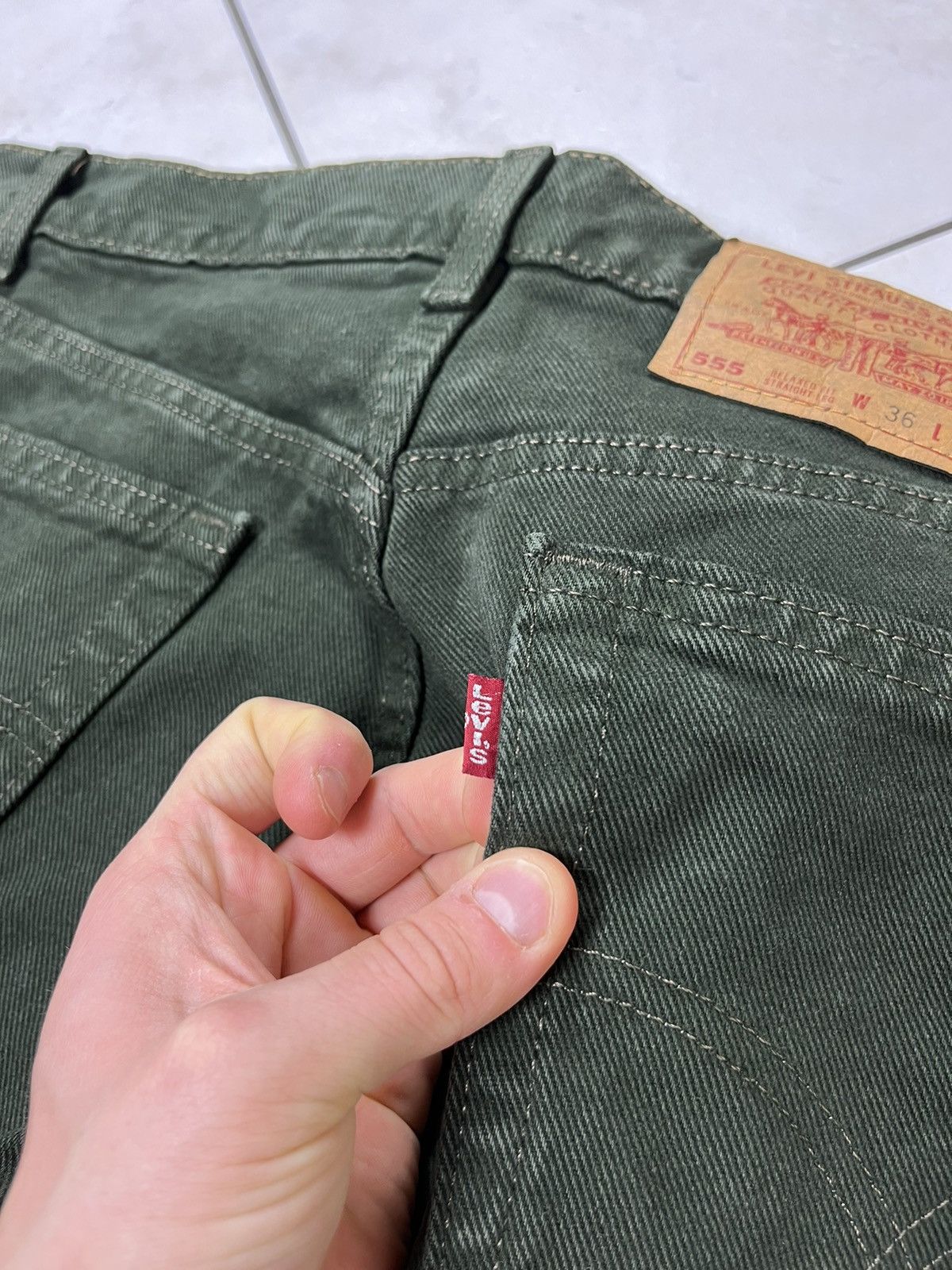 Levi's × Vintage Vintage Levi’s 555 relaxed fit baggy denim jeans y2k pants Size US 36 / EU 52 - 20 Thumbnail