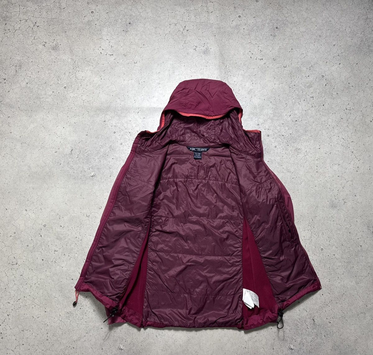 Arc'teryx Arc’teryx Women’s Atom Puffer Jacket Outdoor Size L Size L / US 10 / IT 46 - 11 Thumbnail