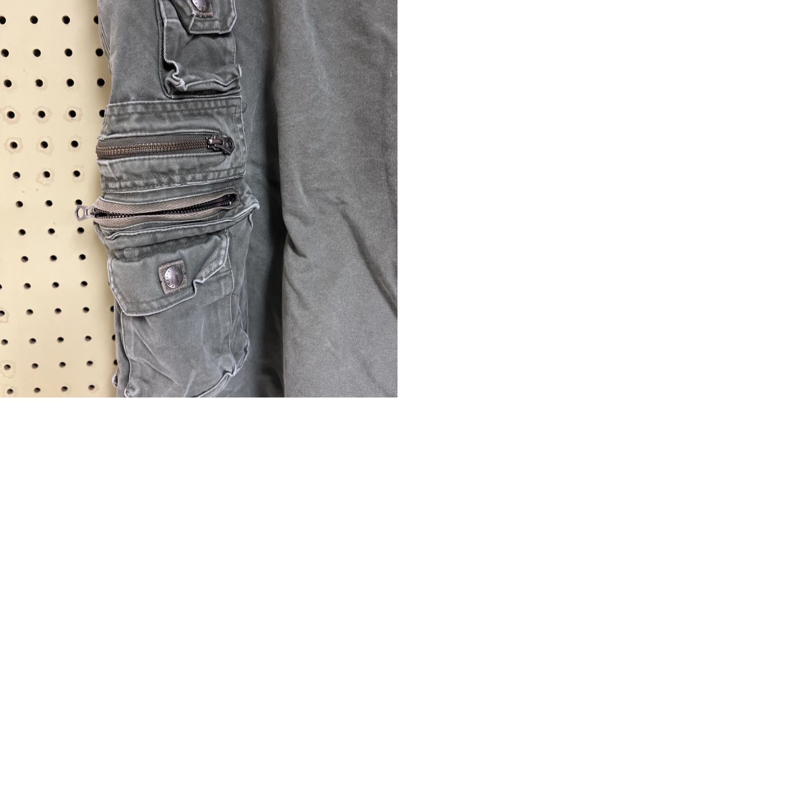 Polo Ralph Lauren VINTAGE Polo Ralph Lauren Mens Cargo Shorts Flat Front Army Green 40” Classic Pockets Button Zipper Cargo Classic Mens Size US L / EU 52-54 / 3 - 9 Thumbnail