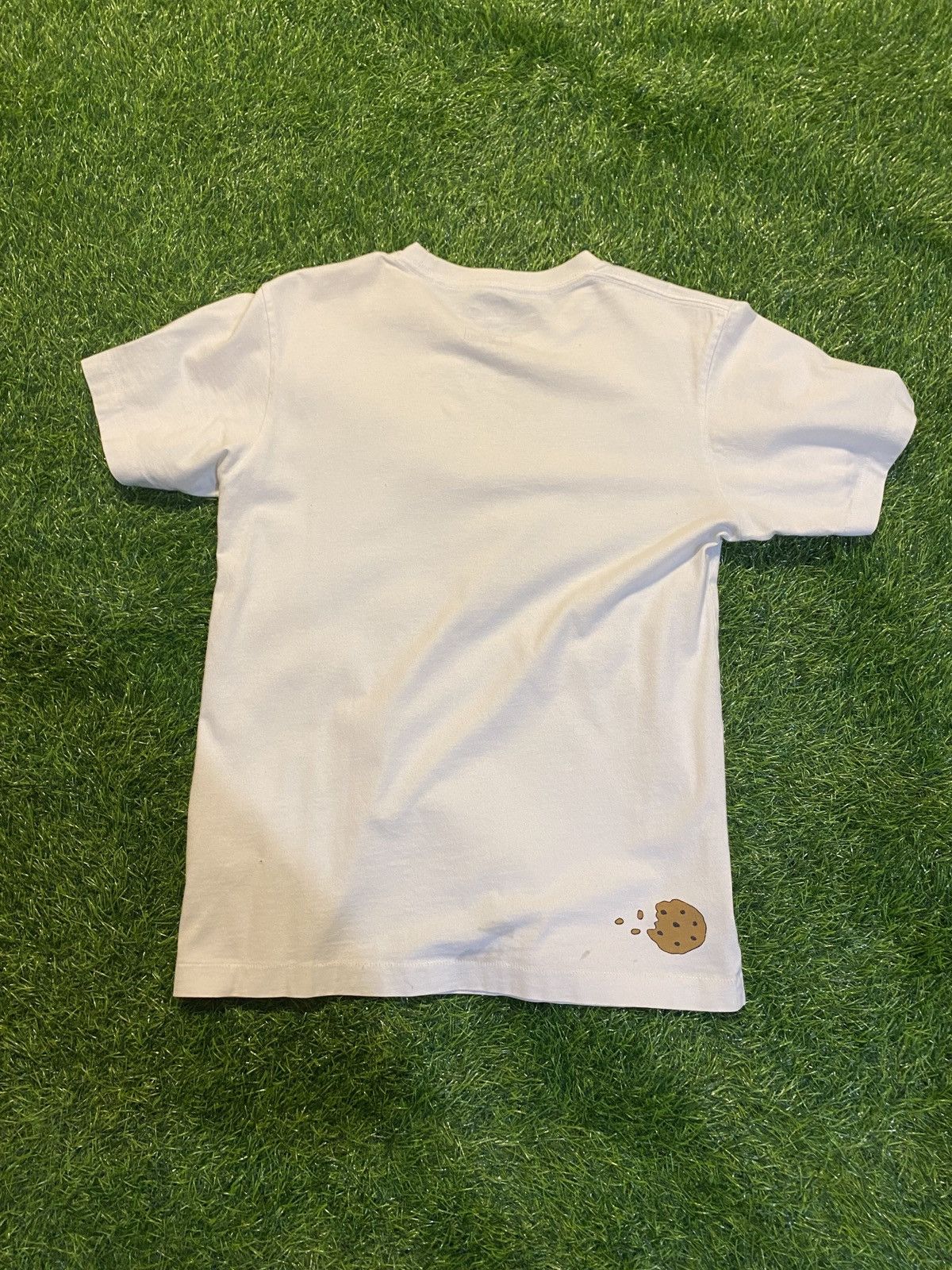 Kaws Kaws Sesame Street Tee Shirt Size XS Size US XS / EU 42 / 0 - 2 Thumbnail