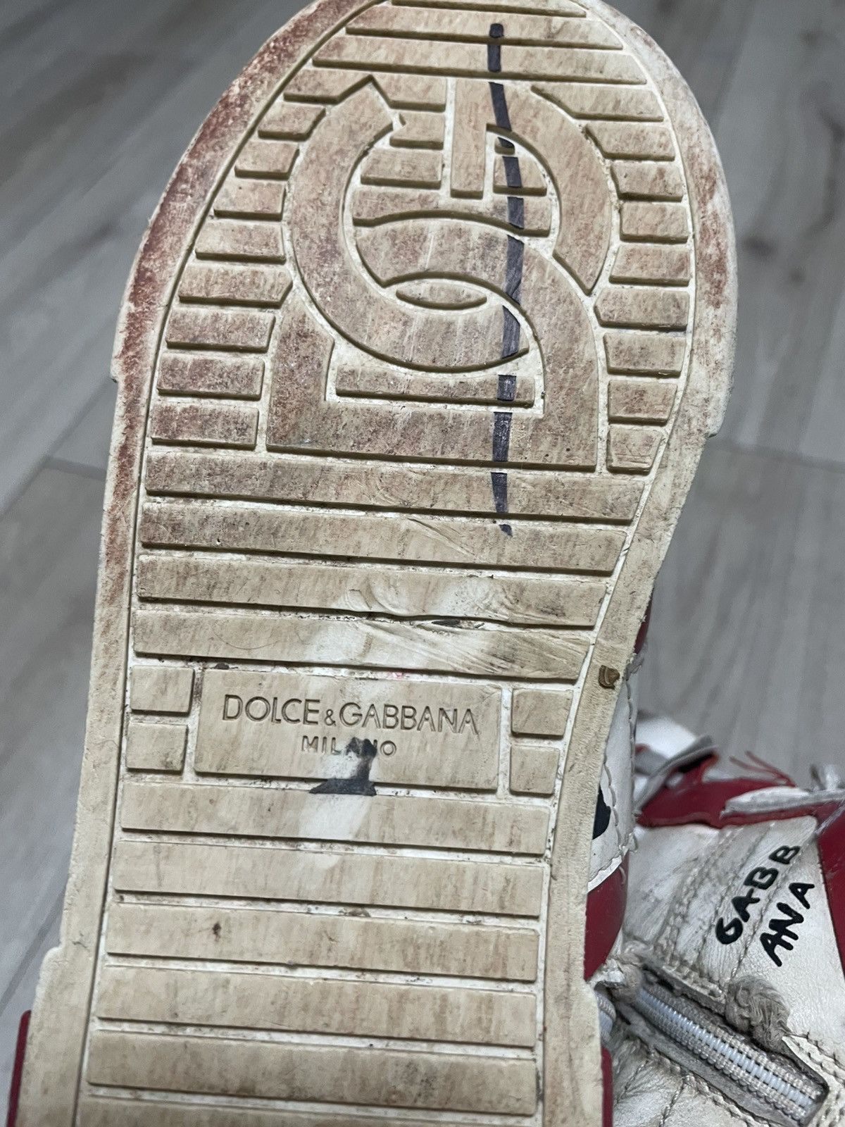 Dolce & Gabbana Dolce & Gabbana Graffiti Print High Top Sneakers Size 36 Size US 5 / EU 37 - 8 Thumbnail