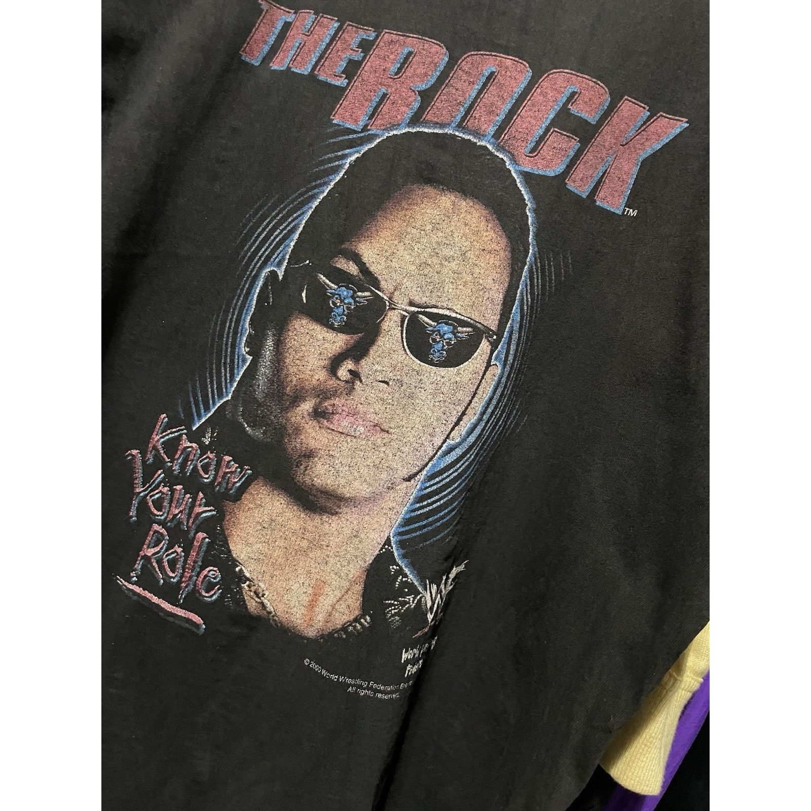 Gildan Size XL - Vintage WWF The Rock Know Your Role Black T-Shirt Size US XL / EU 56 / 4 - 4 Thumbnail