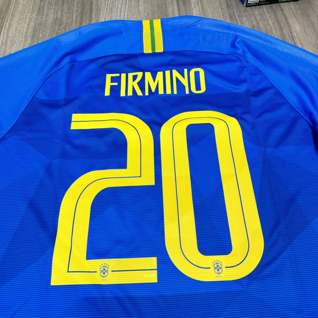Nike Brazil World Cup 2018 away shirt #20 Firmino Size US L / EU 52-54 / 3 - 4 Thumbnail