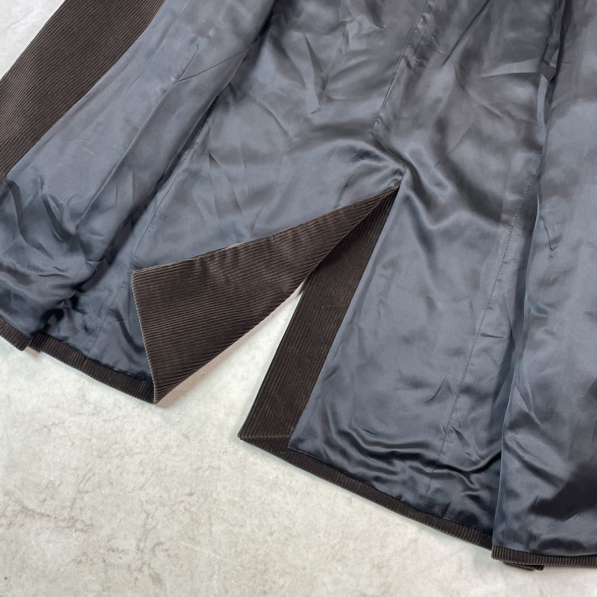 Neil Barrett Neil Barrett Italy Single Breasted Corduroy Overcoat Jacket Size US XL / EU 56 / 4 - 14 Thumbnail