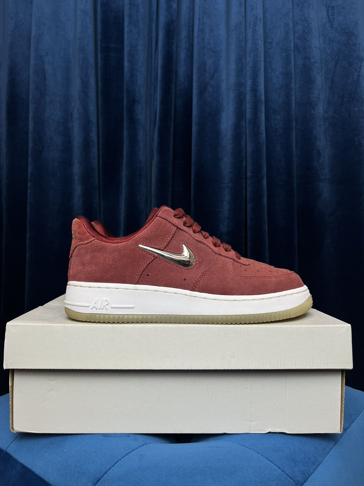 image of Nike Air Force 1 Low’07 Premium Lx Shoes in Burgundy, Women's (Size 8)