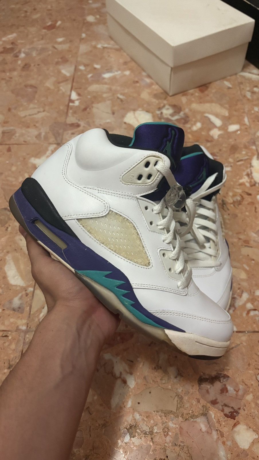 Jordan Brand Air Jordan 5 Grape 2013 Size US 8.5 / EU 41-42 - 1 Thumbnail