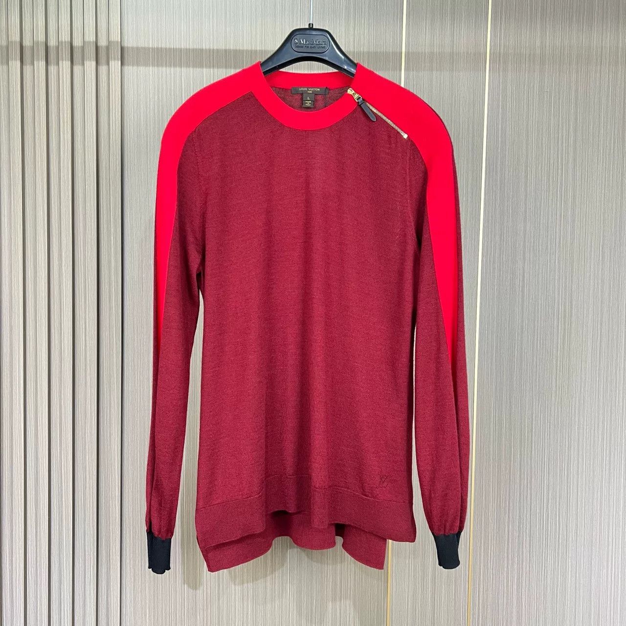 Louis Vuitton louis vuitton logo cashmere knit sweater Size L / US 10 / IT 46 - 1 Thumbnail