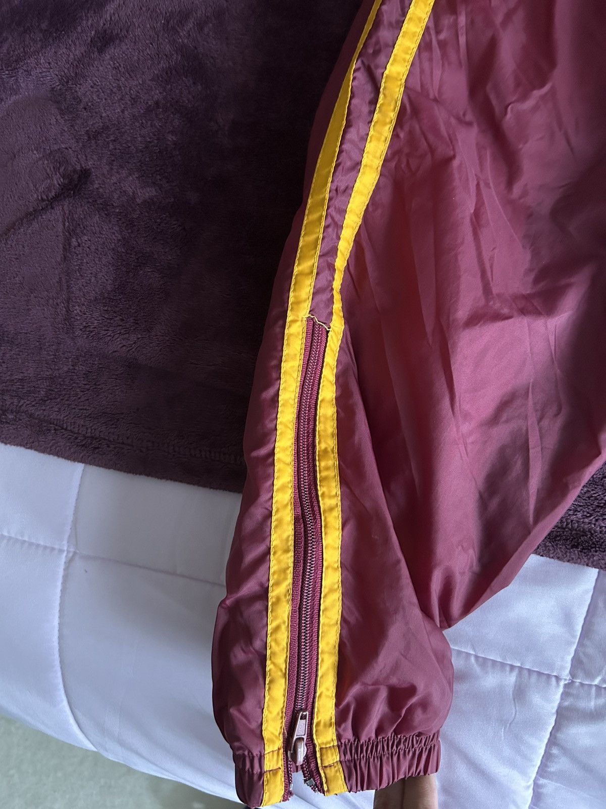 Starter Vintage 90s Minnesota Golden Gophers Starter Track Pants M Size US 32 / EU 48 - 6 Thumbnail