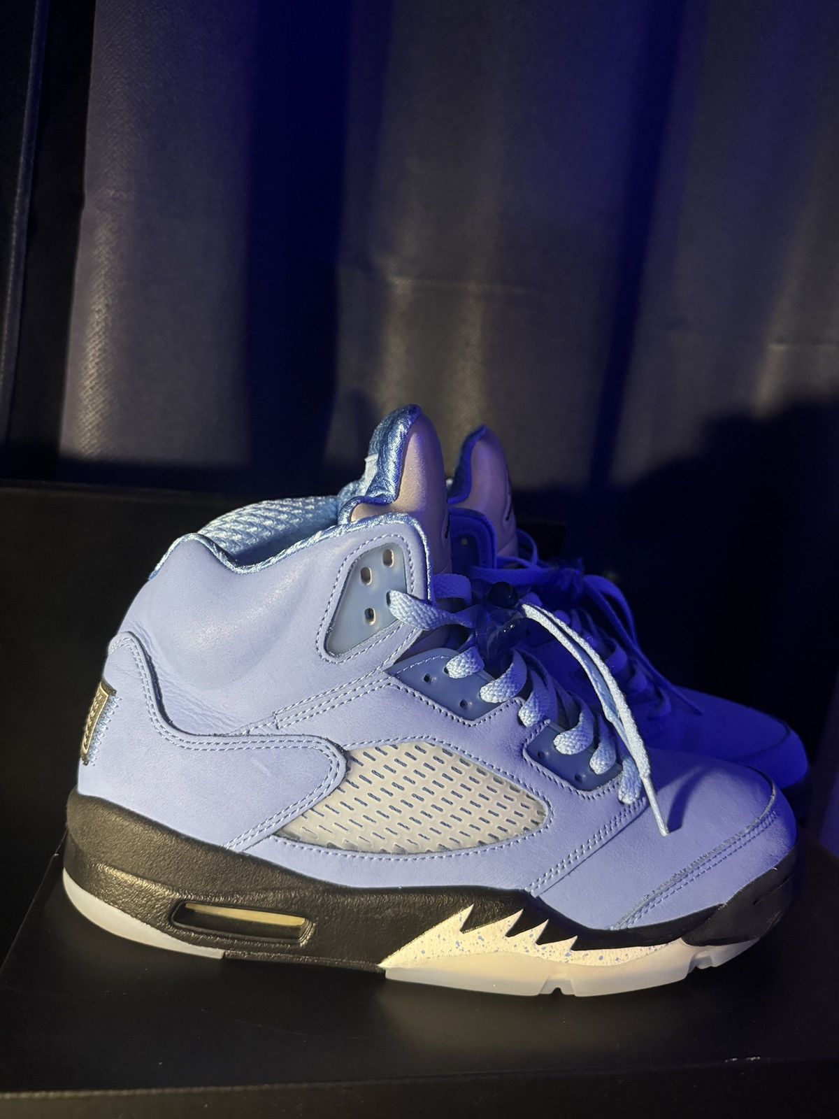 jordan 5 unc