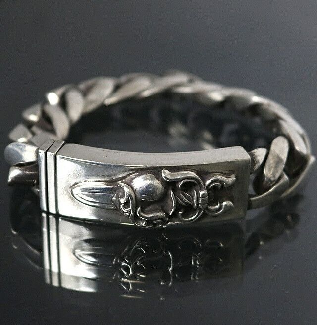 Chrome Hearts Chrome Hearts Heart Dagger ID Bracelet Size ONE SIZE - 1 Thumbnail