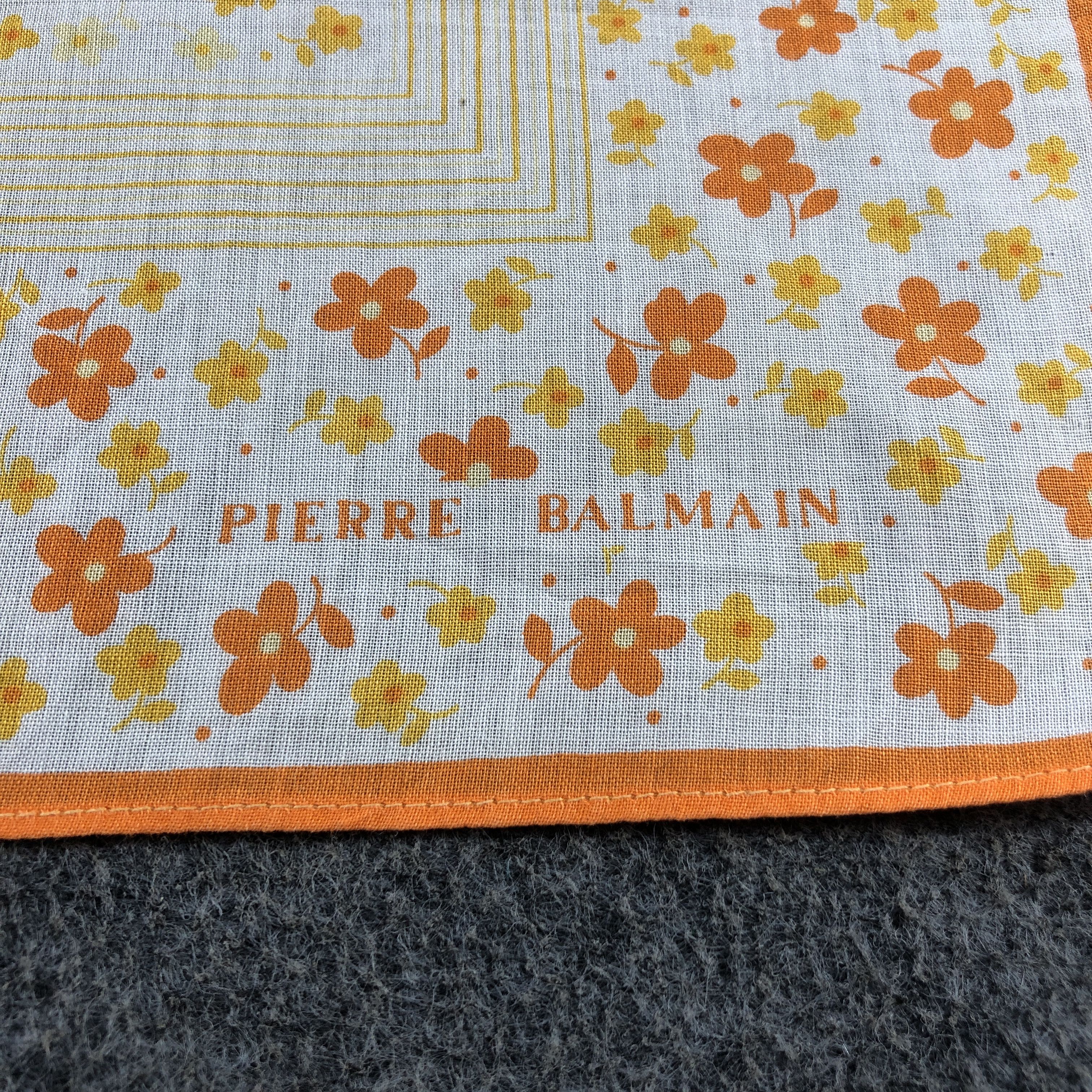 Pierre Balmain × Vintage Pierre Balmain Handkerchief Neckerchief Bandana H2435 Size ONE SIZE - 4 Thumbnail