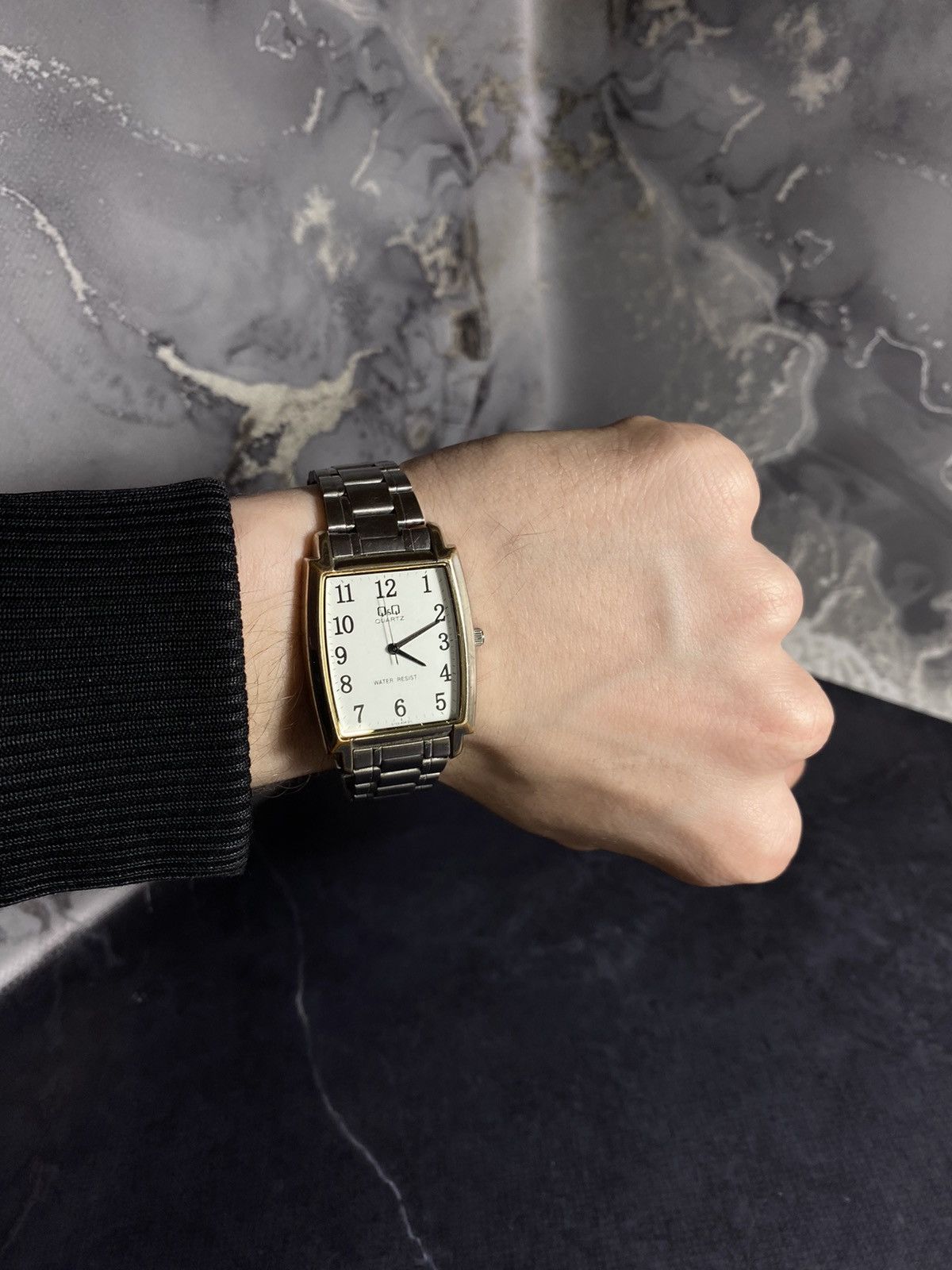 Jewelry Q&Q Quartz Rectangular Watch – Classic Appeal Japanese Brand Size ONE SIZE - 1 Thumbnail