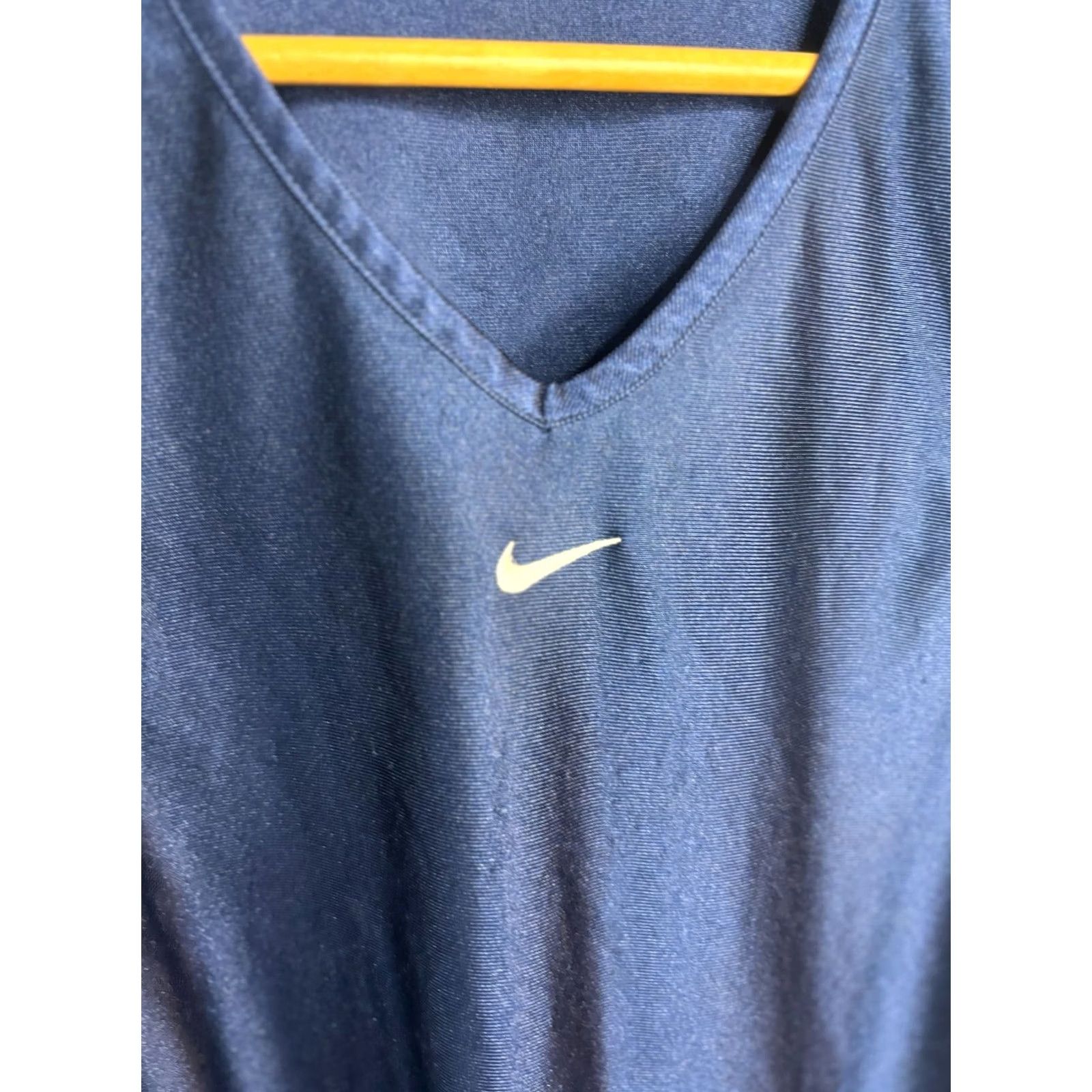 Nike VINTAGE Nike Blue Satin Dazzle Shimmer Jersey Tank Large USA 90’s Basketball Mens Size US L / EU 52-54 / 3 - 2 Thumbnail