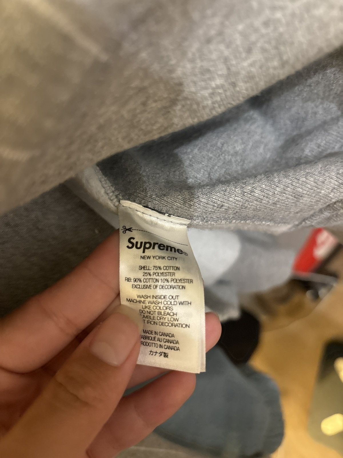 Supreme Supreme pin stripe gray crewneck Size US L / EU 52-54 / 3 - 5 Thumbnail