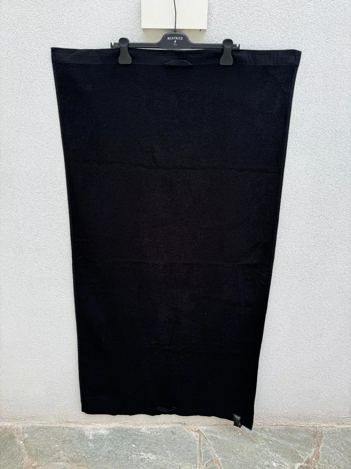 Alexander Wang × H&M ALEXANDER WANG x HM Black Beach Towel Size ONE SIZE - 3 Thumbnail