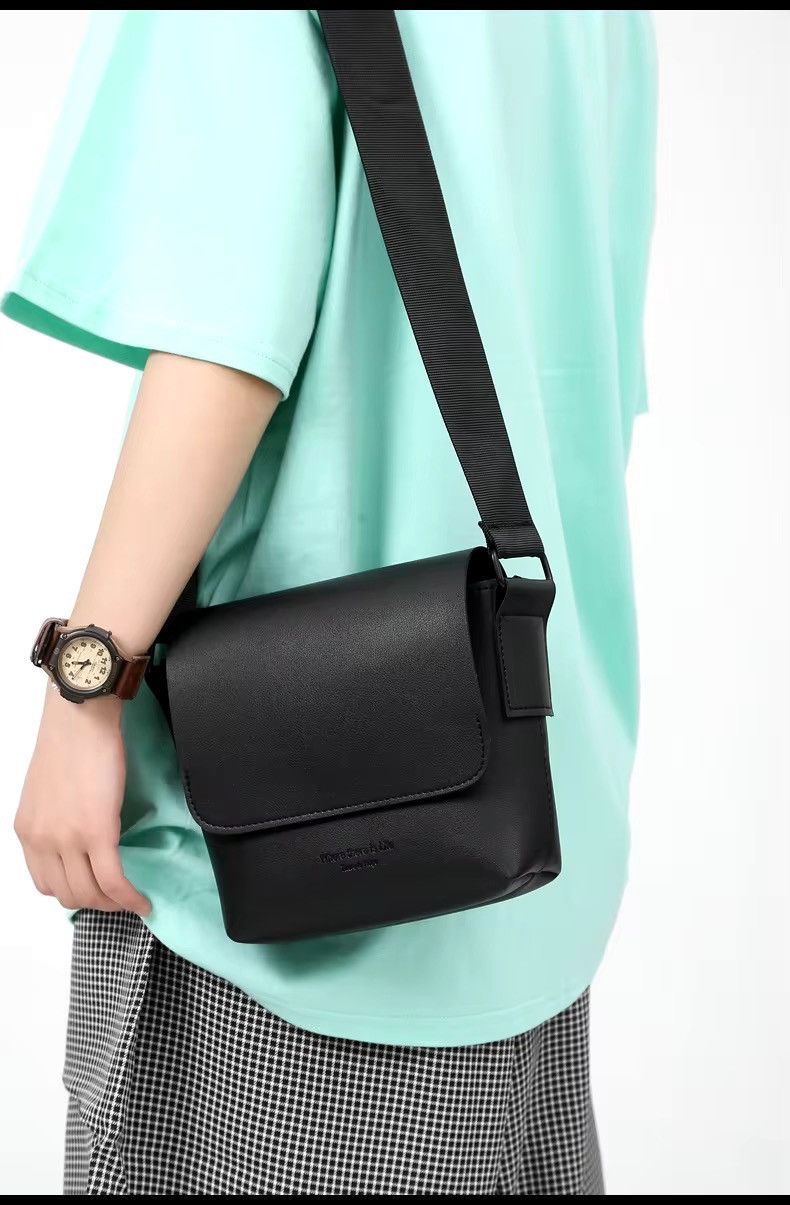 Japanese Brand Retro black faux leather shoulder casual bag Size ONE SIZE - 3 Thumbnail