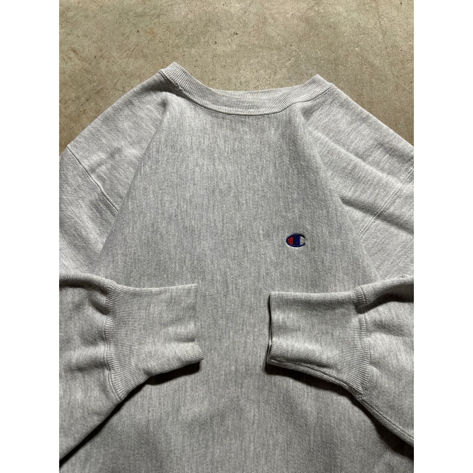 Champion × Vintage Vintage 1990's Heather Gray Champion Reverse Weave Large USA Size US L / EU 52-54 / 3 - 3 Thumbnail