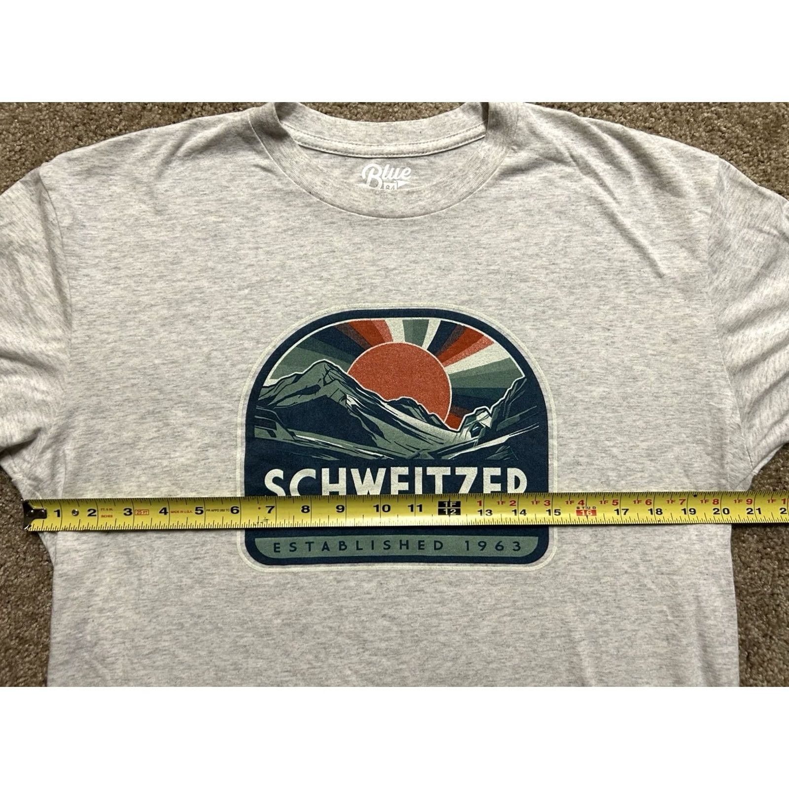 Vintage Schweitzer Mountain Resort Sandpoint Idaho Men’s T Shirt Gray L Medium Mens Short Sleeve T-Shirt Blue 84 Size US L / EU 52-54 / 3 - 5 Thumbnail