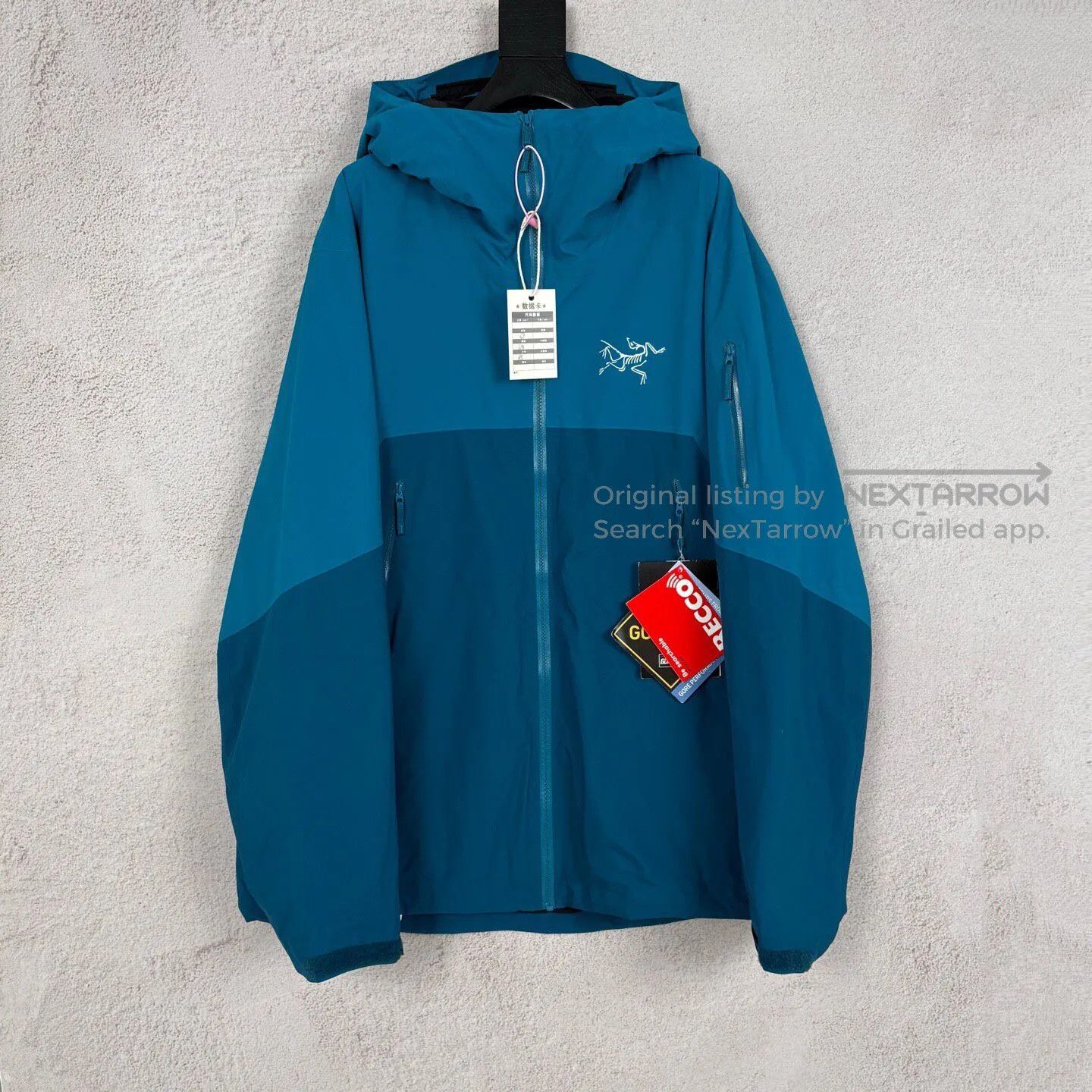 Arc'teryx × Palace Palace x Arcteyx Alpha SV Jacket Blue Orange
