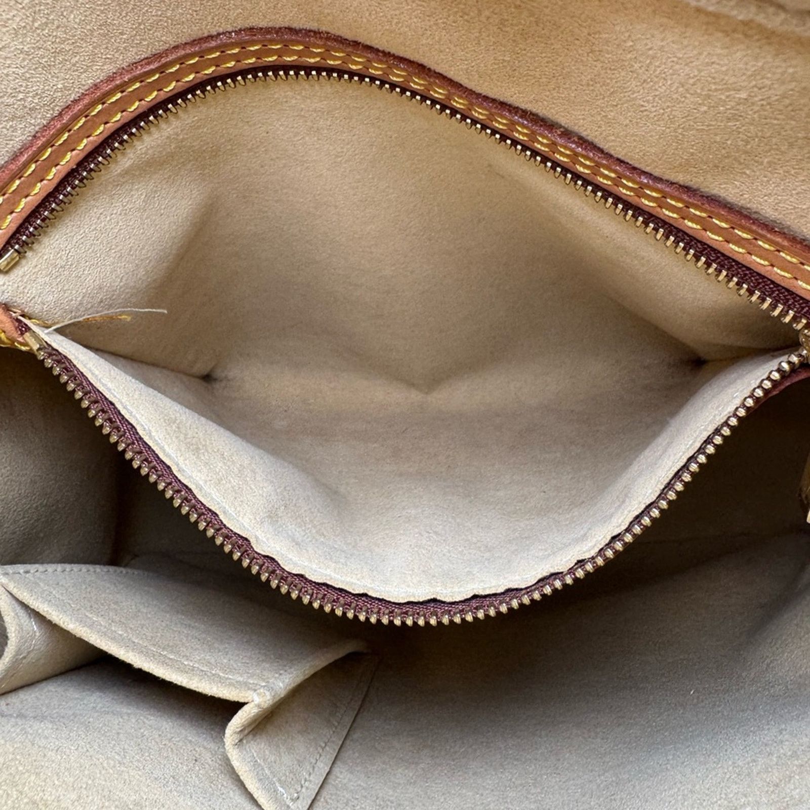 Louis Vuitton Louis Vuitton Looping GM Monogram Shoulder Bag Vintage Size ONE SIZE - 9 Thumbnail