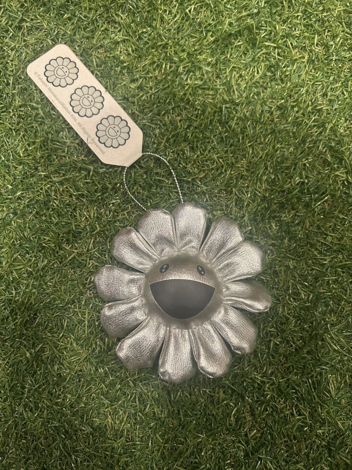 Takashi Murakami Takaski Murakami silver flower pin Size ONE SIZE - 1 Thumbnail