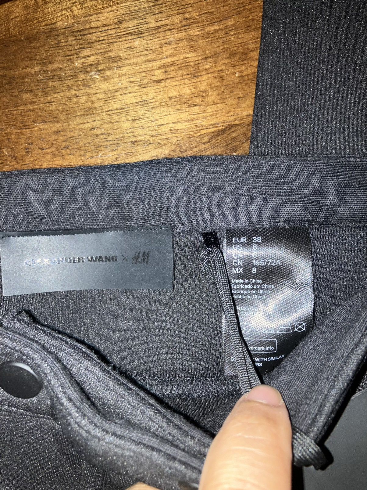 Alexander Wang × H&M Alexander Wang X H&M Pants size 38 (US 8) Tech Scuba Chinos Size 30" / US 8 / IT 44 - 3 Thumbnail