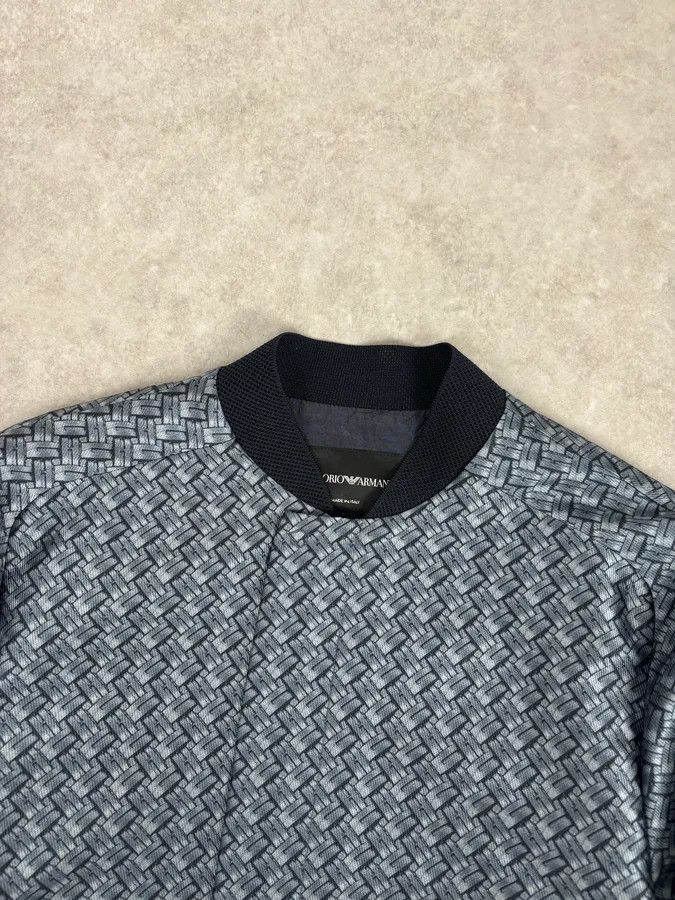 Emporio Armani SS2019 Emporio Armani Blue Wavy Light Abstract Jacket Size US M / EU 48-50 / 2 - 3 Thumbnail