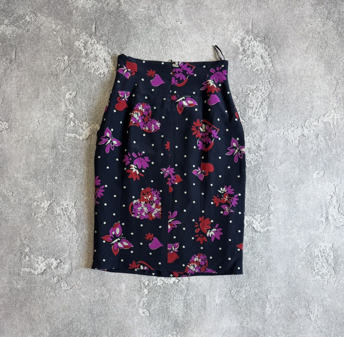Escada Escada by Margaretha Ley 38size all printed flowers 🌺 skirt Size 26" / US 2 / IT 38 - 13 Thumbnail