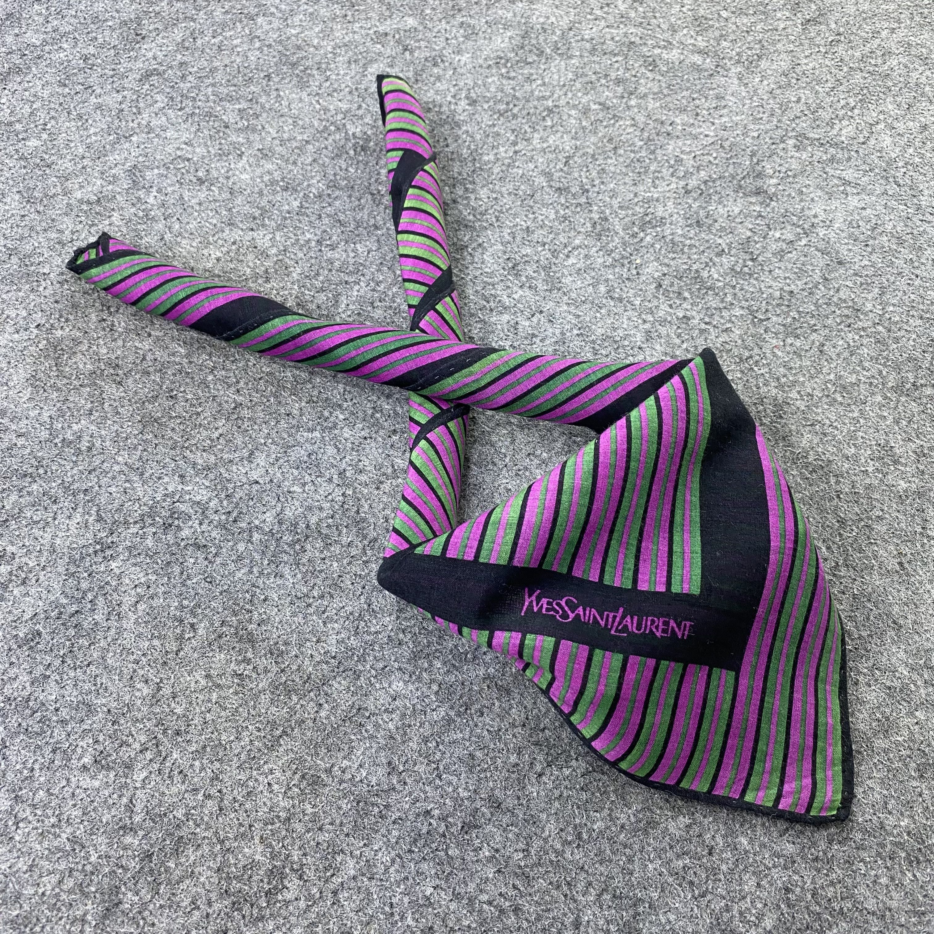 Yves Saint Laurent Yves Saint Laurent Handkerchief Neckerchief Bandana-B1677 Size ONE SIZE - 1 Thumbnail