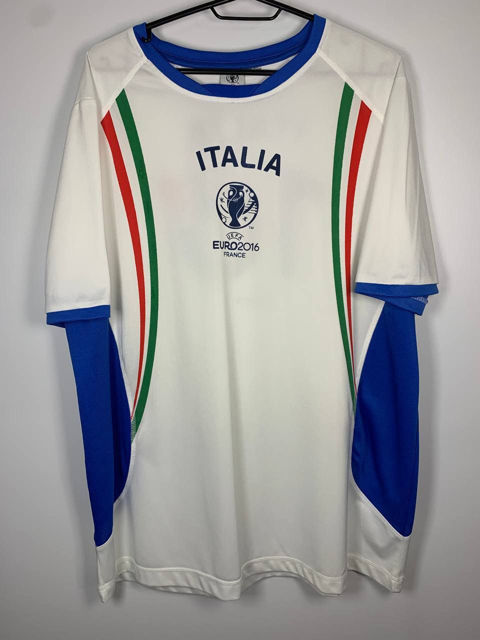 Other Italy Euro 2016 Jersey White Men’s UEFA Football Shirt Size US XL / EU 56 / 4 - 1 Thumbnail