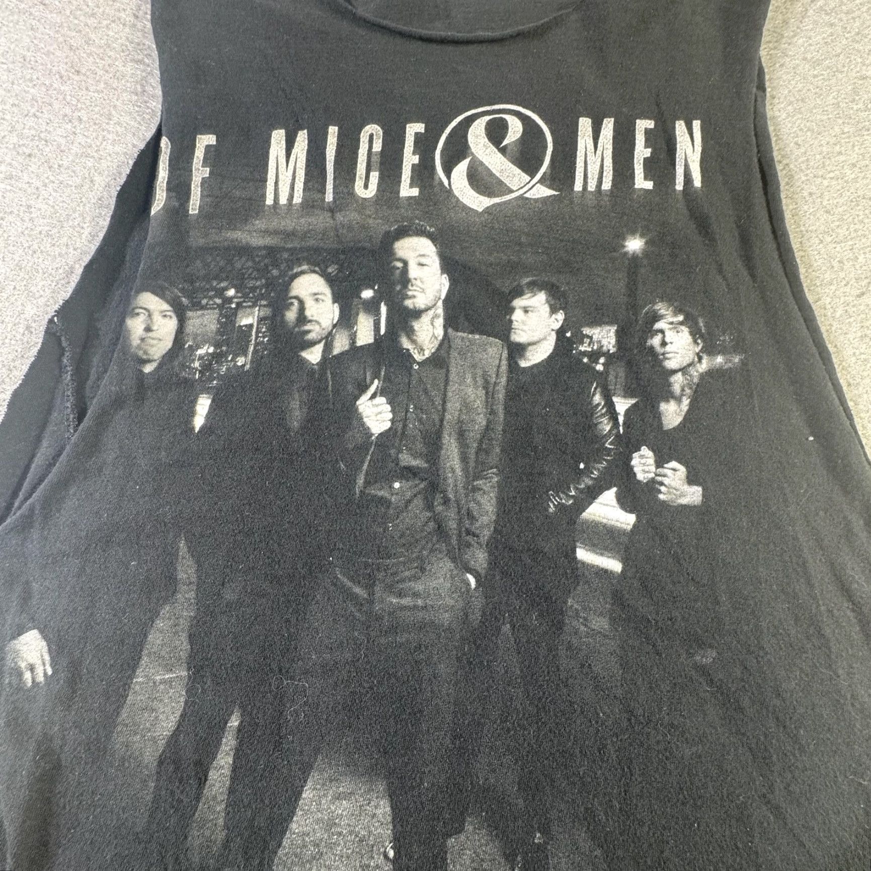 Vintage Of Mice & Men Shirt Mens Medium Black Sleeveless Tank Top Rock Band Tee Punk Shirt Tank Top Size US M / EU 48-50 / 2 - 2 Thumbnail