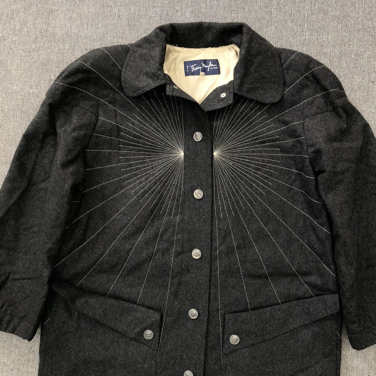 Thierry Mugler THIERRY MUGLER Dramatic Effect Embroidered Wool Jacket Size US XL / EU 56 / 4 - 5 Thumbnail