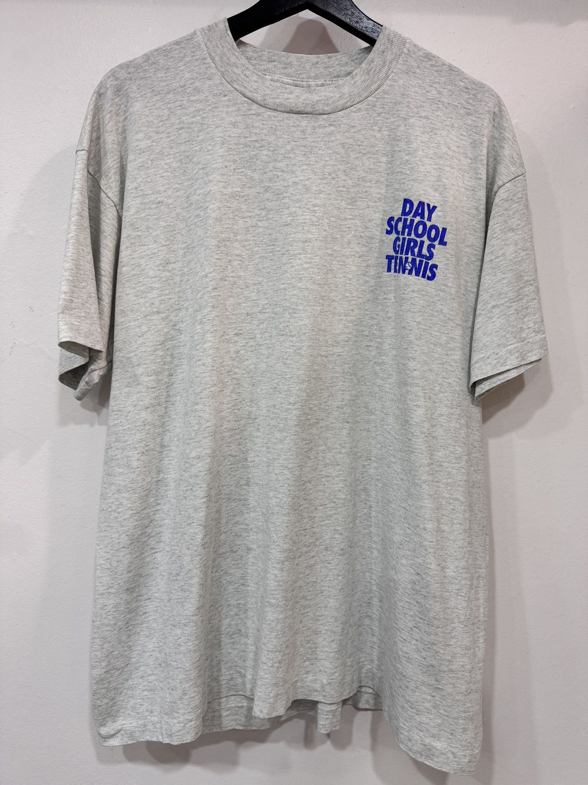 Other Vintage Day School Girls Tennis Club T-Shirt Size US XL / EU 56 / 4 - 1 Thumbnail