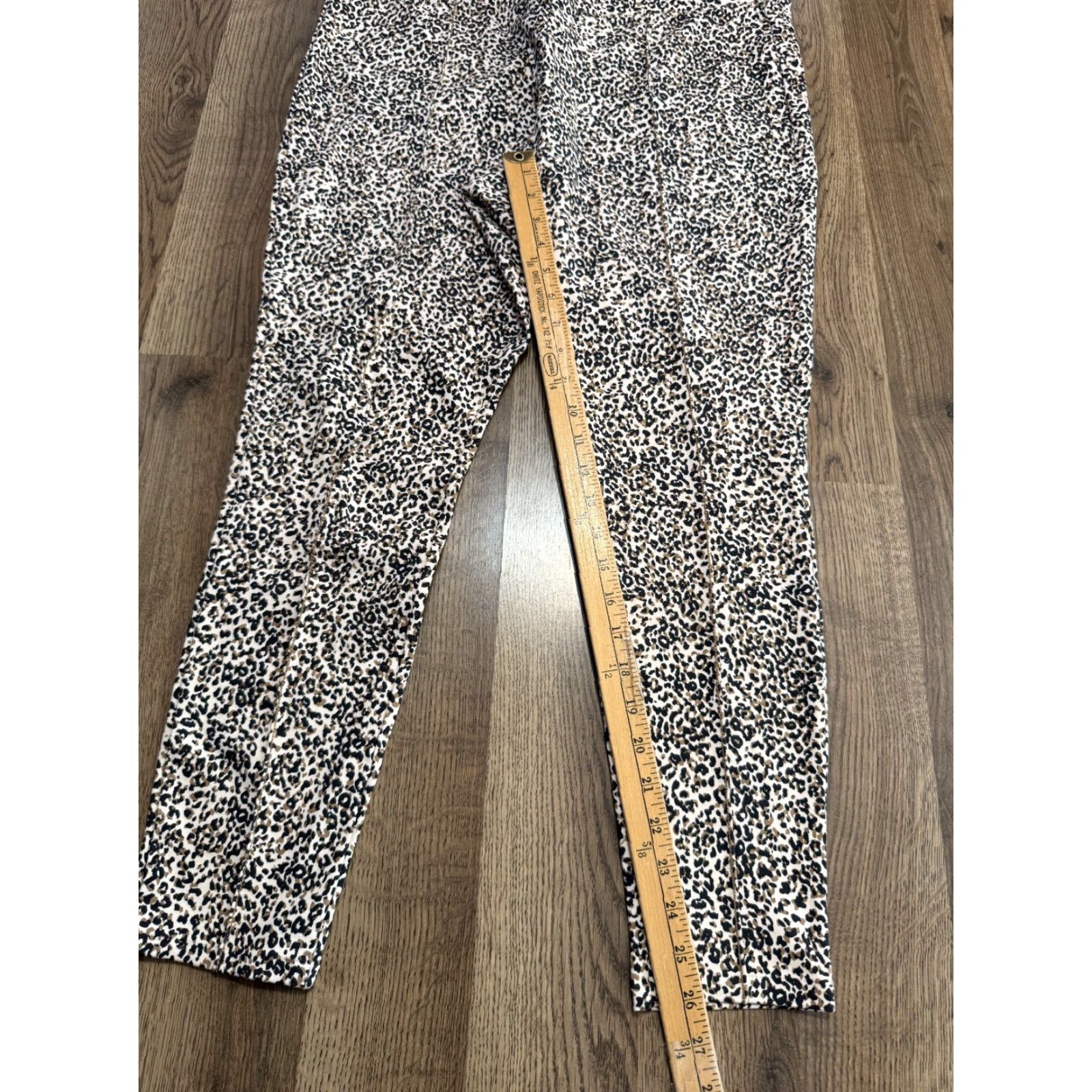Old Navy VINTAGE Old Navy Pants Womens XL Black Cheetah Print Stevie High Rise Leggings Size 40" / US 18 - 4 Thumbnail