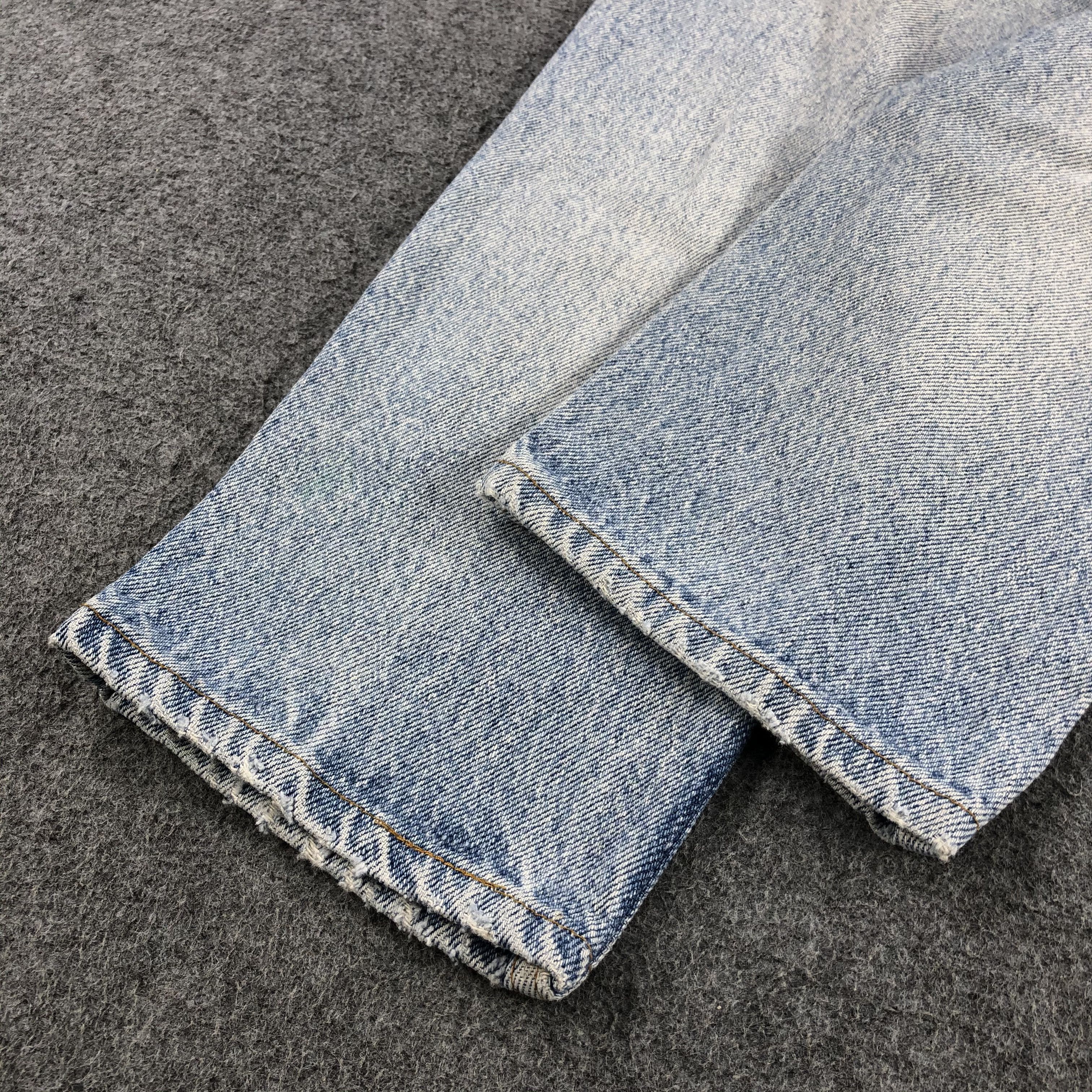 Levi's Vintage 90s Light Wash Levis Jeans-J2006 Size US 30 / EU 46 - 5 Thumbnail