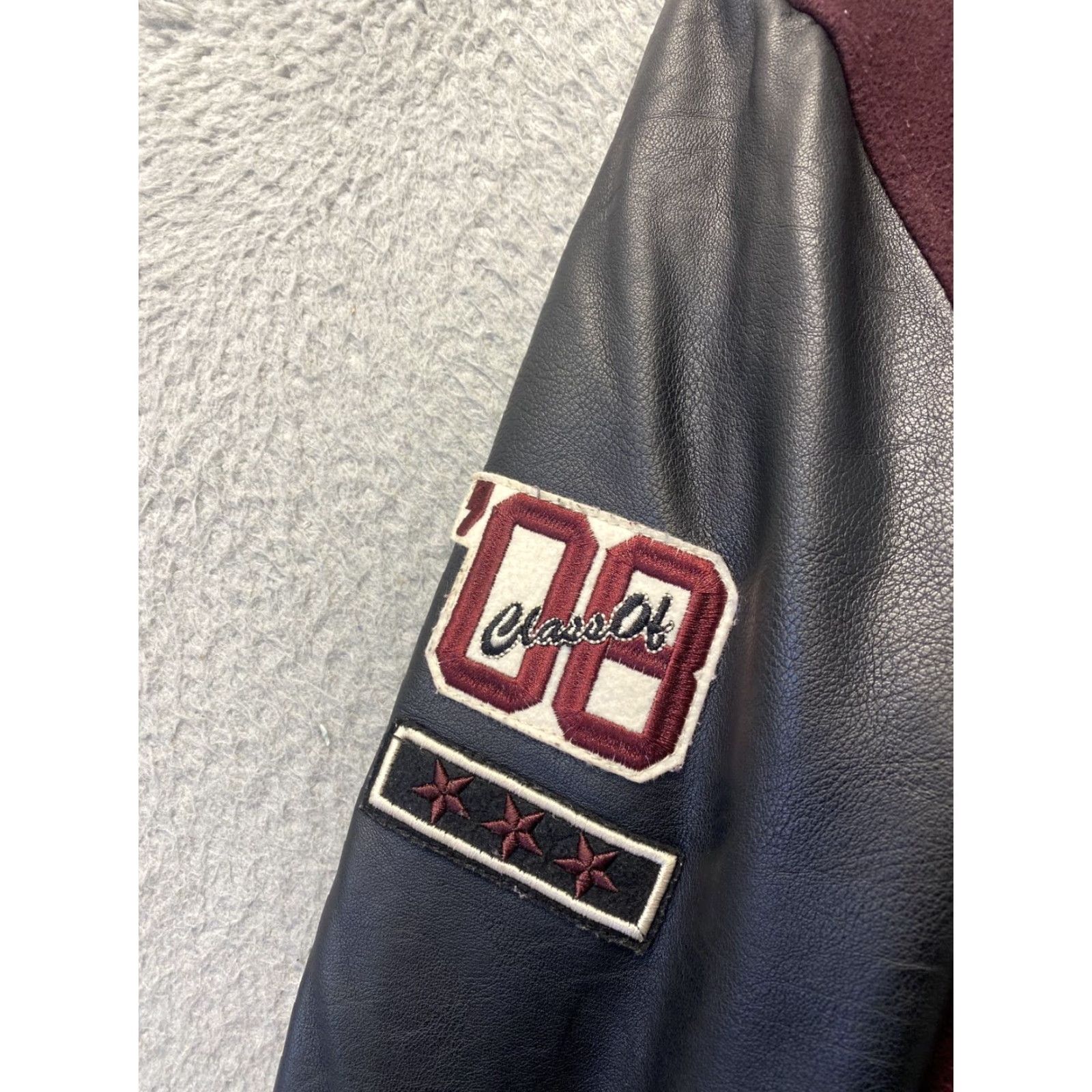 BCBGeneration VINTAGE BCBGeneration Wool Faux Leather Letterman Bomber Jacket XS Burgundy/Black Womens Size XS / US 0-2 / IT 36-38 - 3 Thumbnail