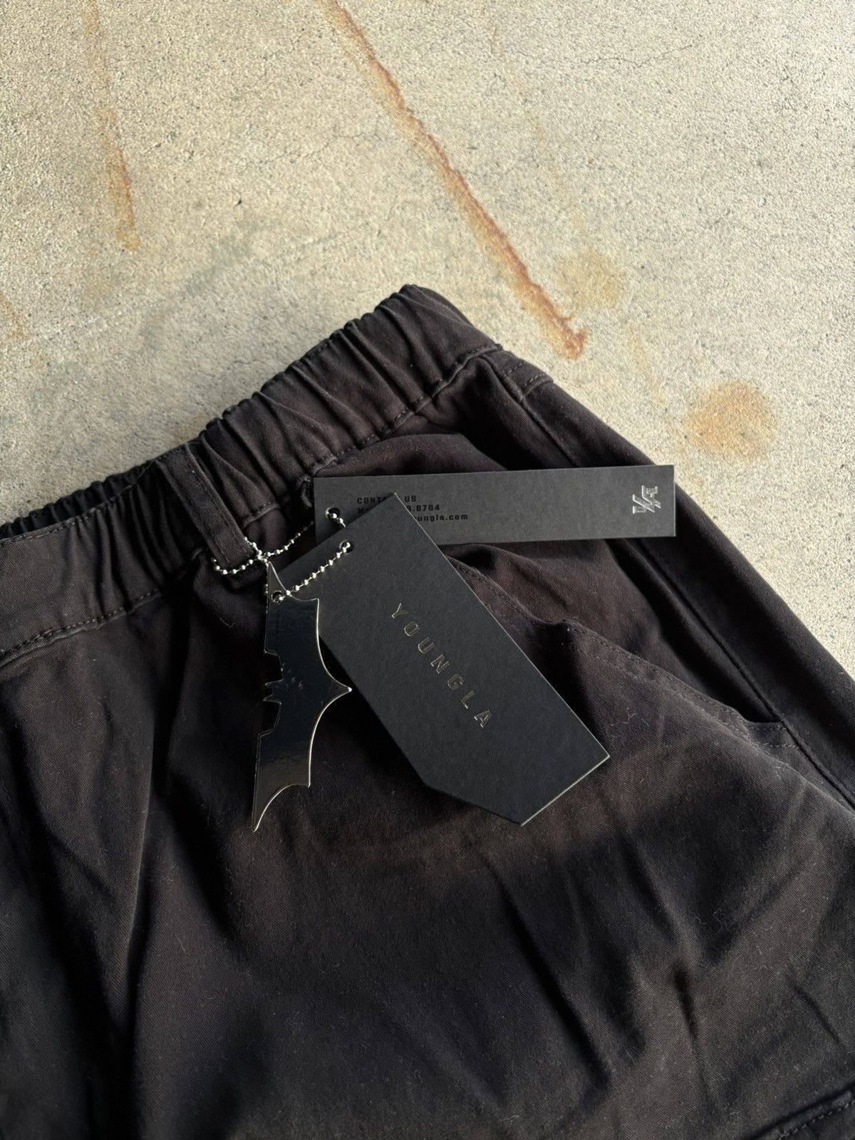 YoungLA Young LA X The Dark Knight Collab Baggy Black Cargos Size US 38 / EU 54 - 5 Thumbnail