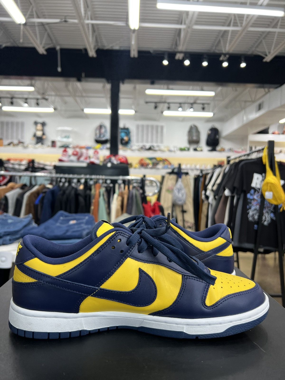 Nike Nike Dunk Low Michigan Sz. 10 (2021) Size US 10 / EU 43 - 4 Thumbnail
