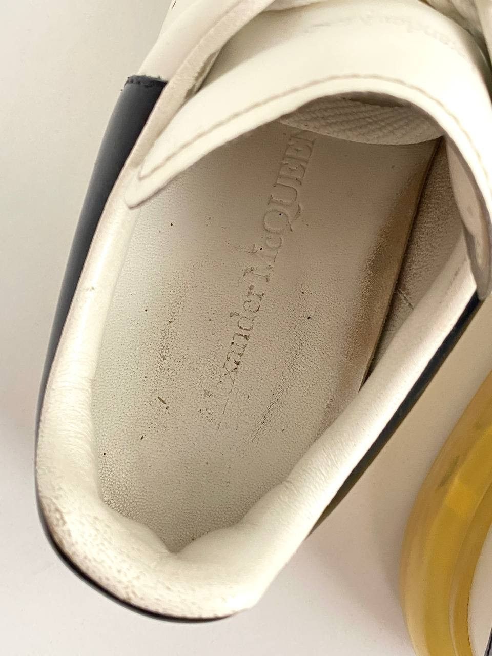 Alexander McQueen Alexander McQueen White Logo Oversize Shoes Sneakers Size US 6 / IT 36 - 11 Thumbnail