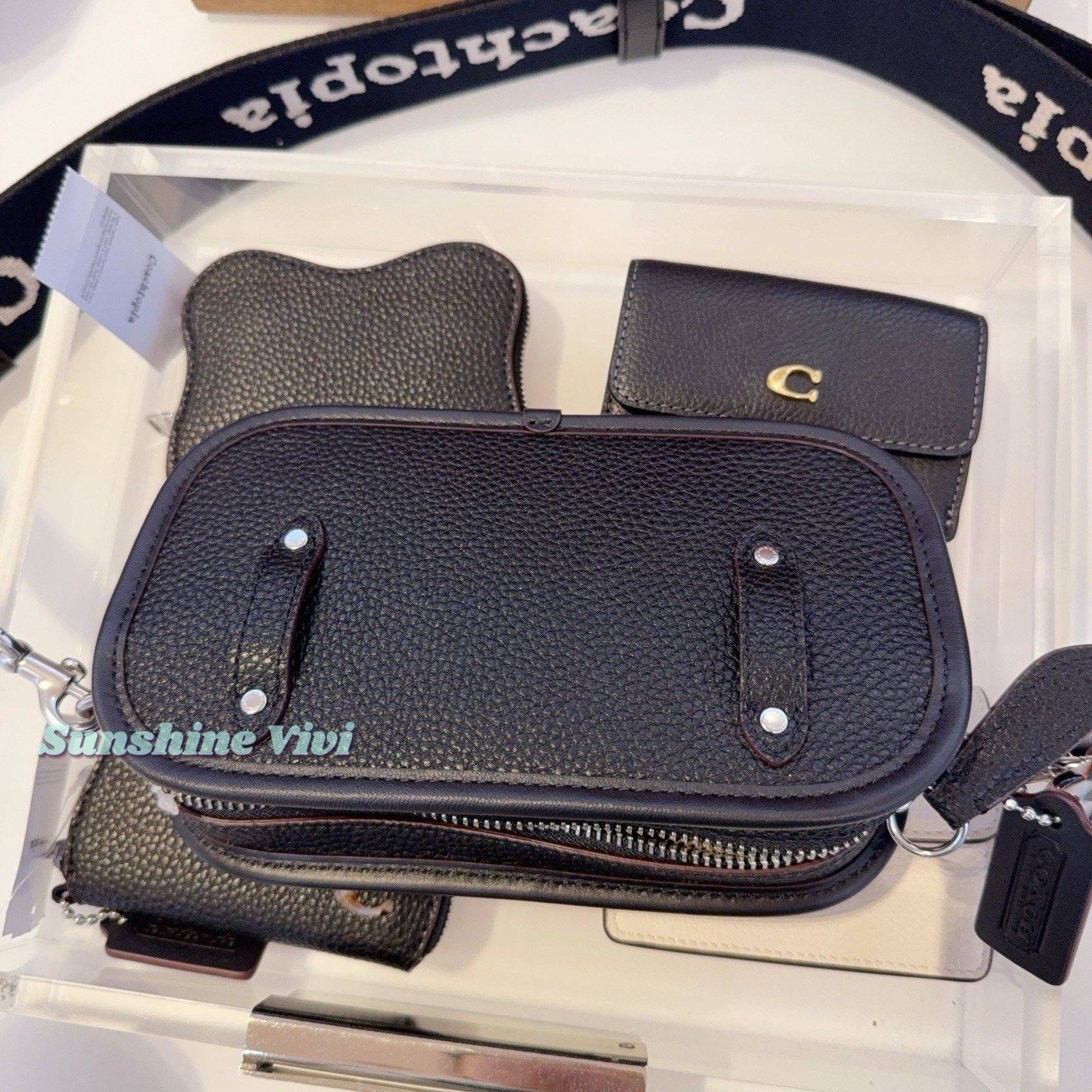 Coach NWT Coach Crossbody Belt Bag Coachtopia Leather Black CK114 Size ONE SIZE - 7 Thumbnail