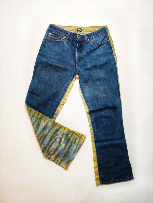 image of Dolce Gabbana x Vintage Dolce & Gabbana Women's Jeans 28X42 Y2K Vintage (Size 30)