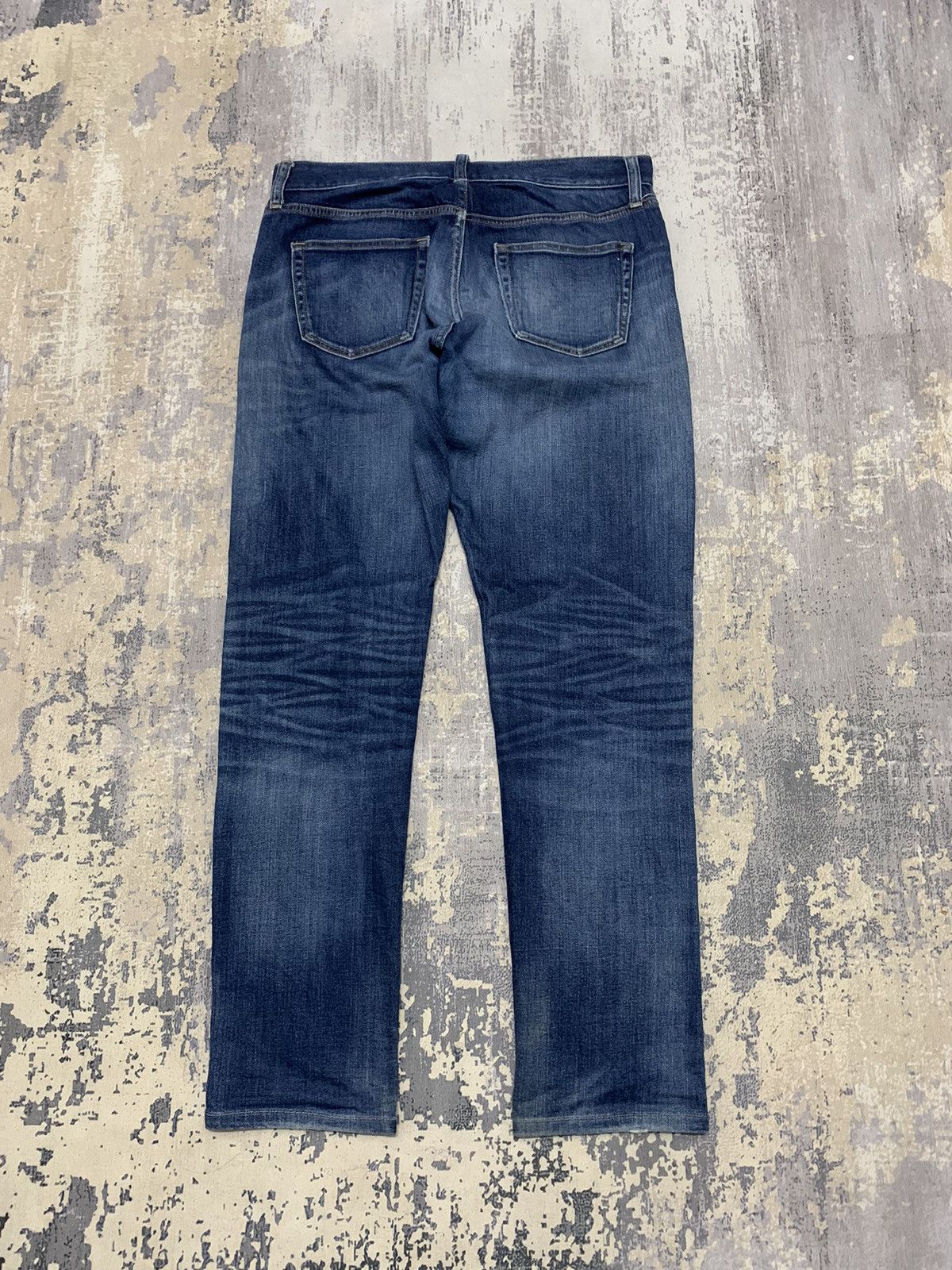 Japanese Brand Distressed Uniqlo Selvedge Undercover Style Jeans 34x31 Size US 35 - 12 Thumbnail