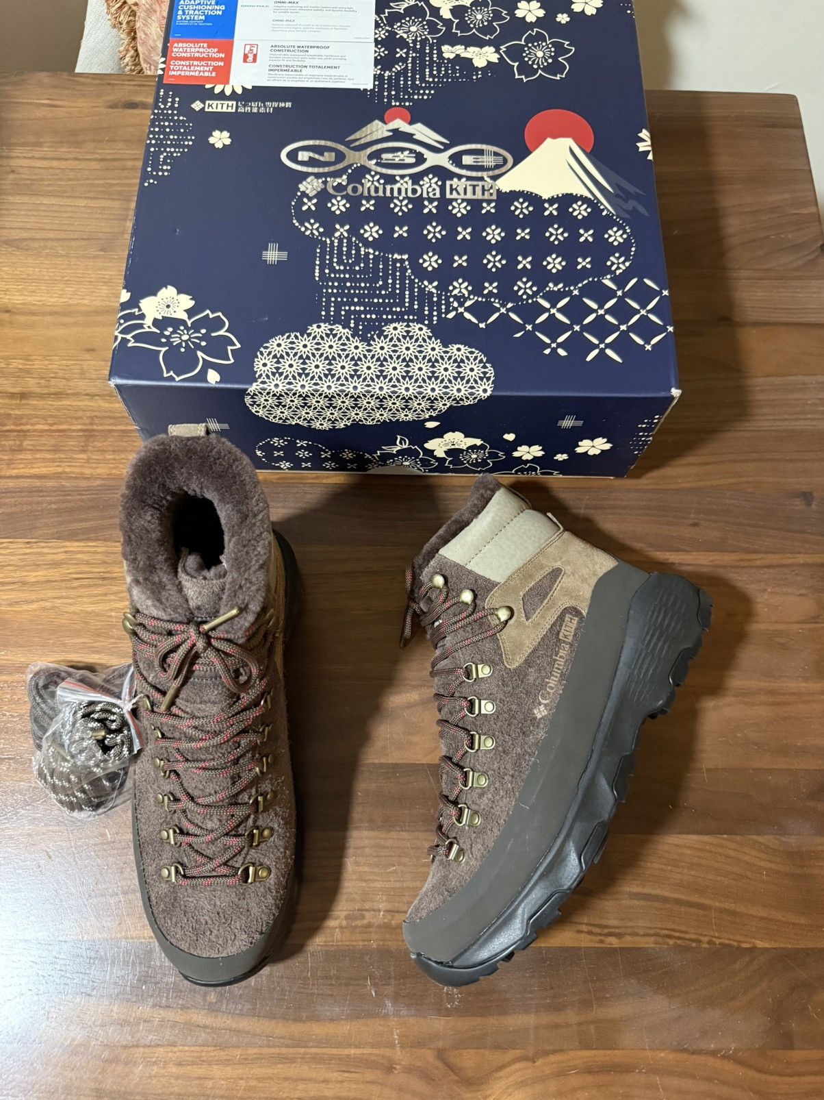 Columbia × Kith Kith x Columbia Newton Alpine Boot Hiking Outdoor Boots 10.5 Size US 10.5 / EU 43-44 - 1 Thumbnail