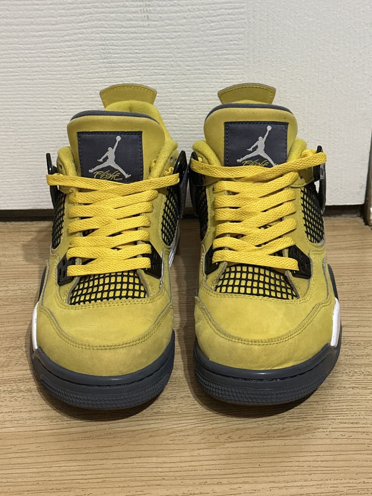 Jordan Brand Air Jordan 4 Retro GS “Lightning” Size US 6.5 / EU 39-40 - 1 Thumbnail