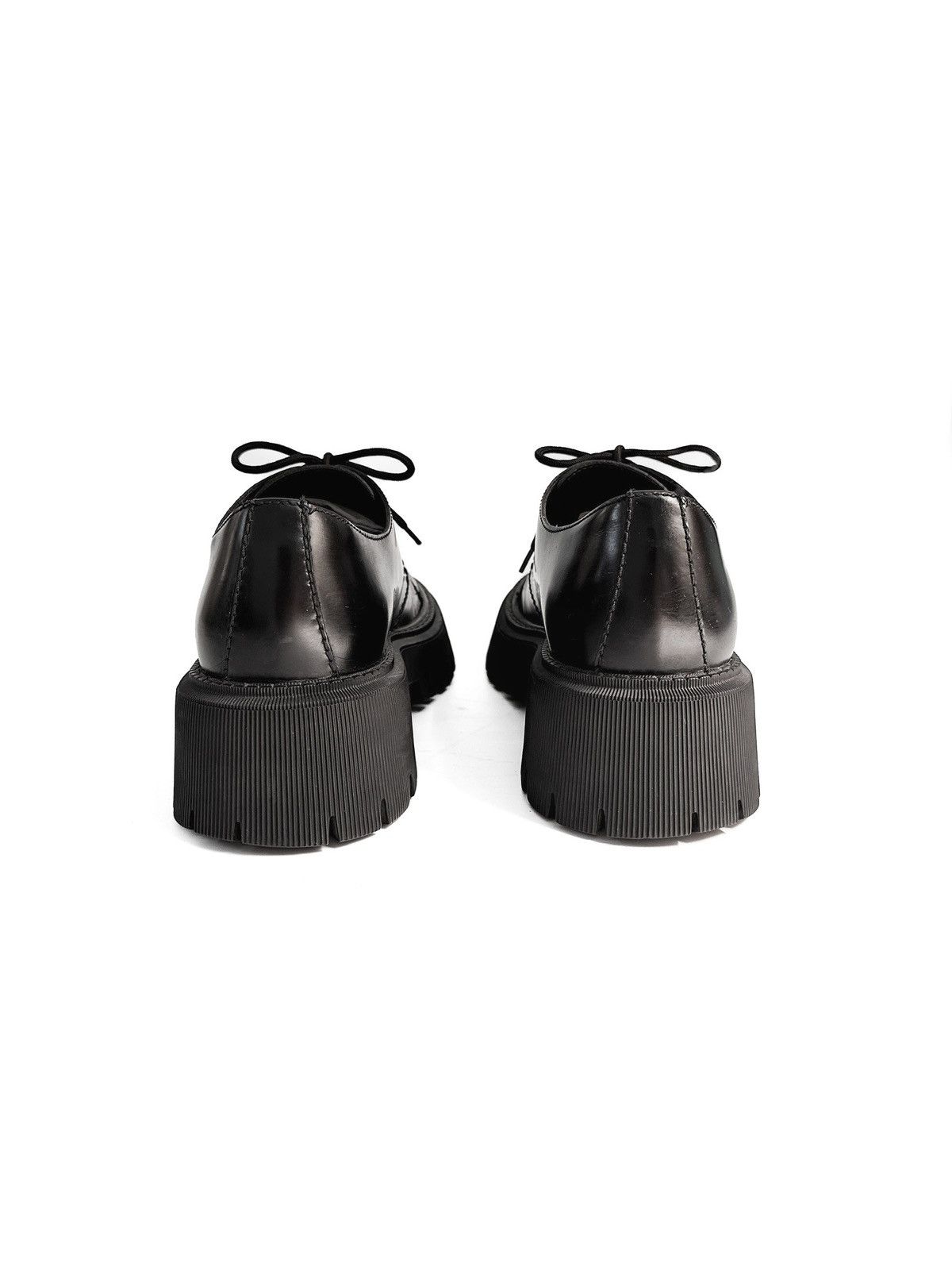 Balenciaga Balenciaga tractor derby Size US 8.5 / EU 41-42 - 2 Thumbnail